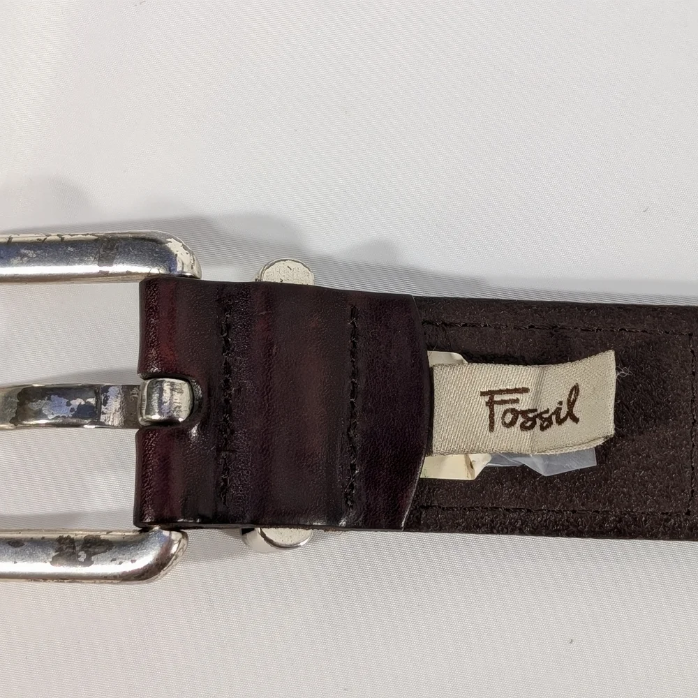 Men's Fossil Dark Brown Leather Belt with Silver Tone Buckle Size Medium (43